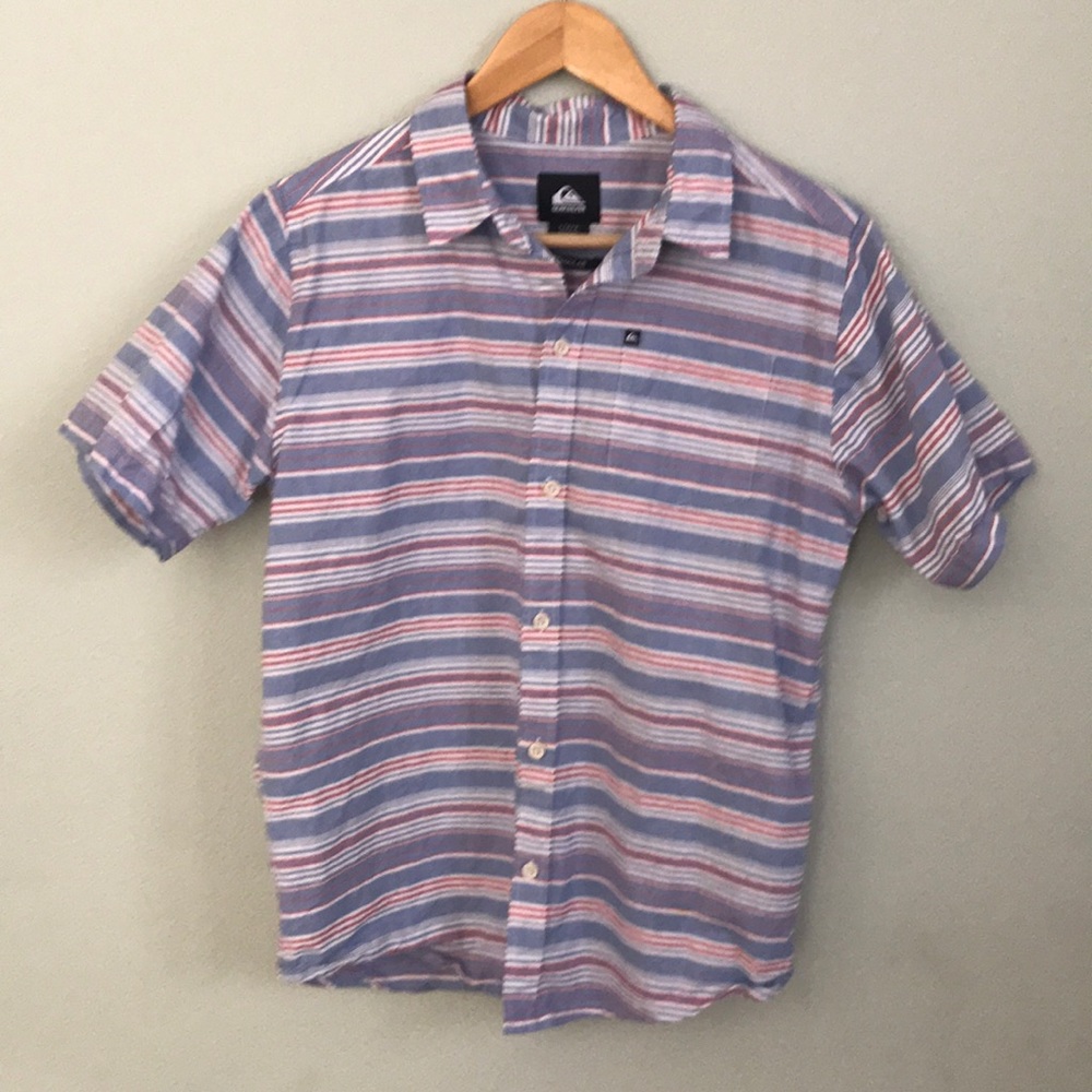 Youth Quiksilver short sleeve button down.